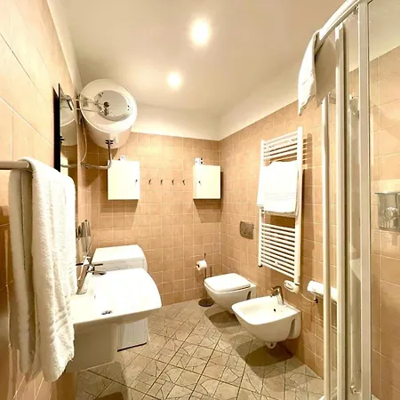Apartment Hostdomus - Sunflower